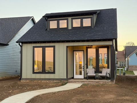 Tiny photo for 396 Idle Place Circle, Rossville, GA 30741 (MLS # 1528563)