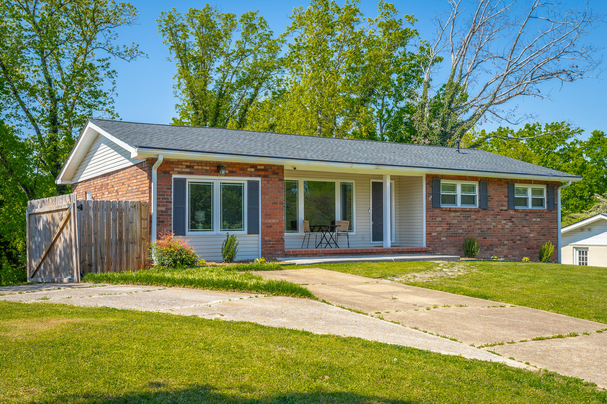 5829 Ragnar Drive