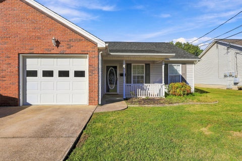 Photo of 486 Flagstone Drive, Rossville, GA 30741 (MLS # 1545103)