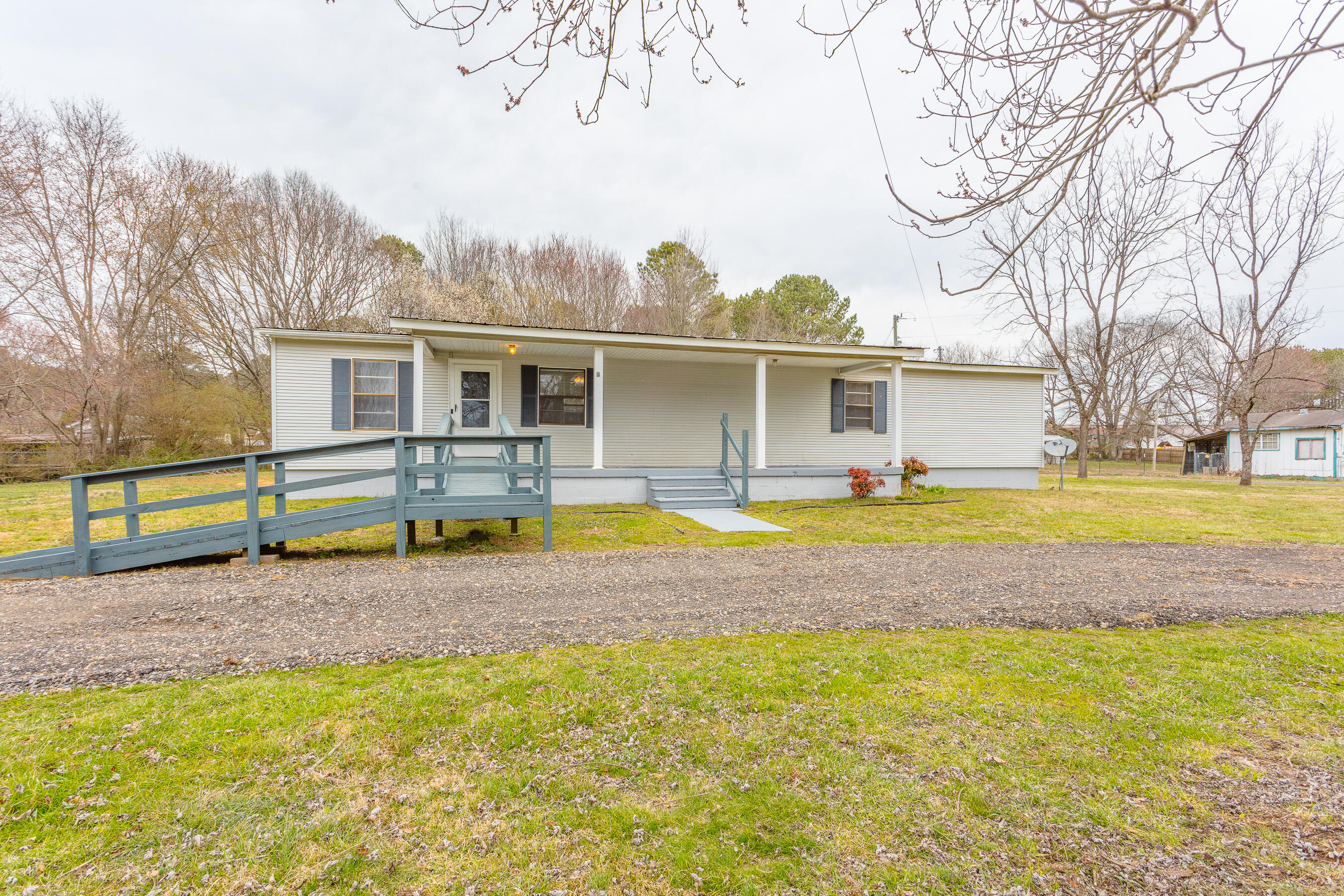 121 Mcgaughey Chapel Road, Dalton, Georgia image 3