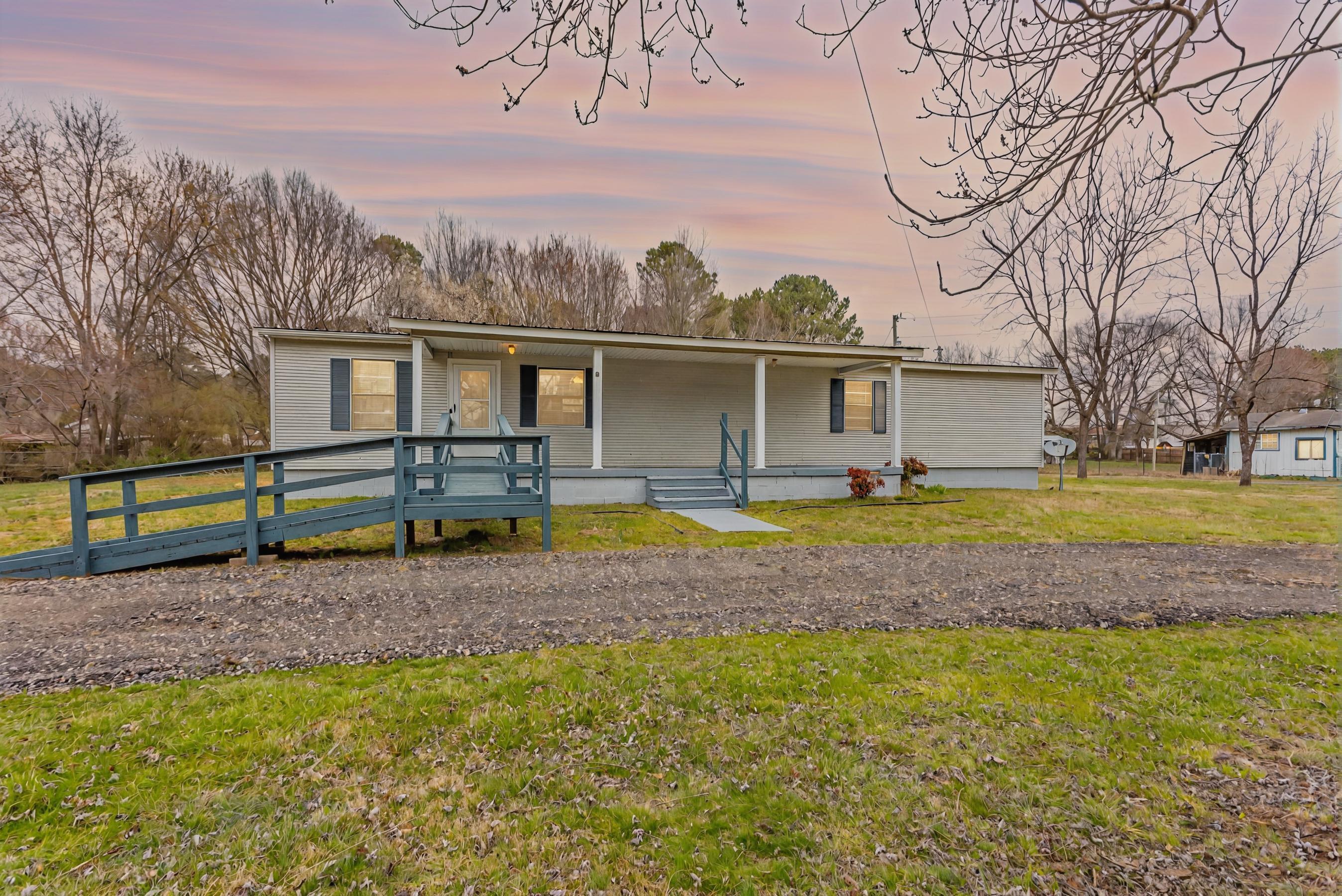 121 Mcgaughey Chapel Road, Dalton, Georgia image 1