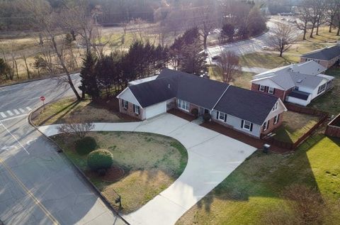 Photo of 101 Masters Road, Hixson, TN 37343 (MLS # 1530046)