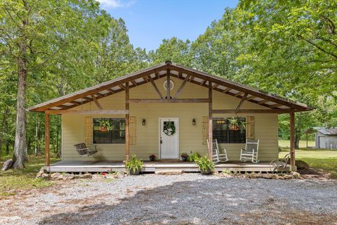 Homes For Sale - 2321 Old State Road<br/> Menlo, GA 30731