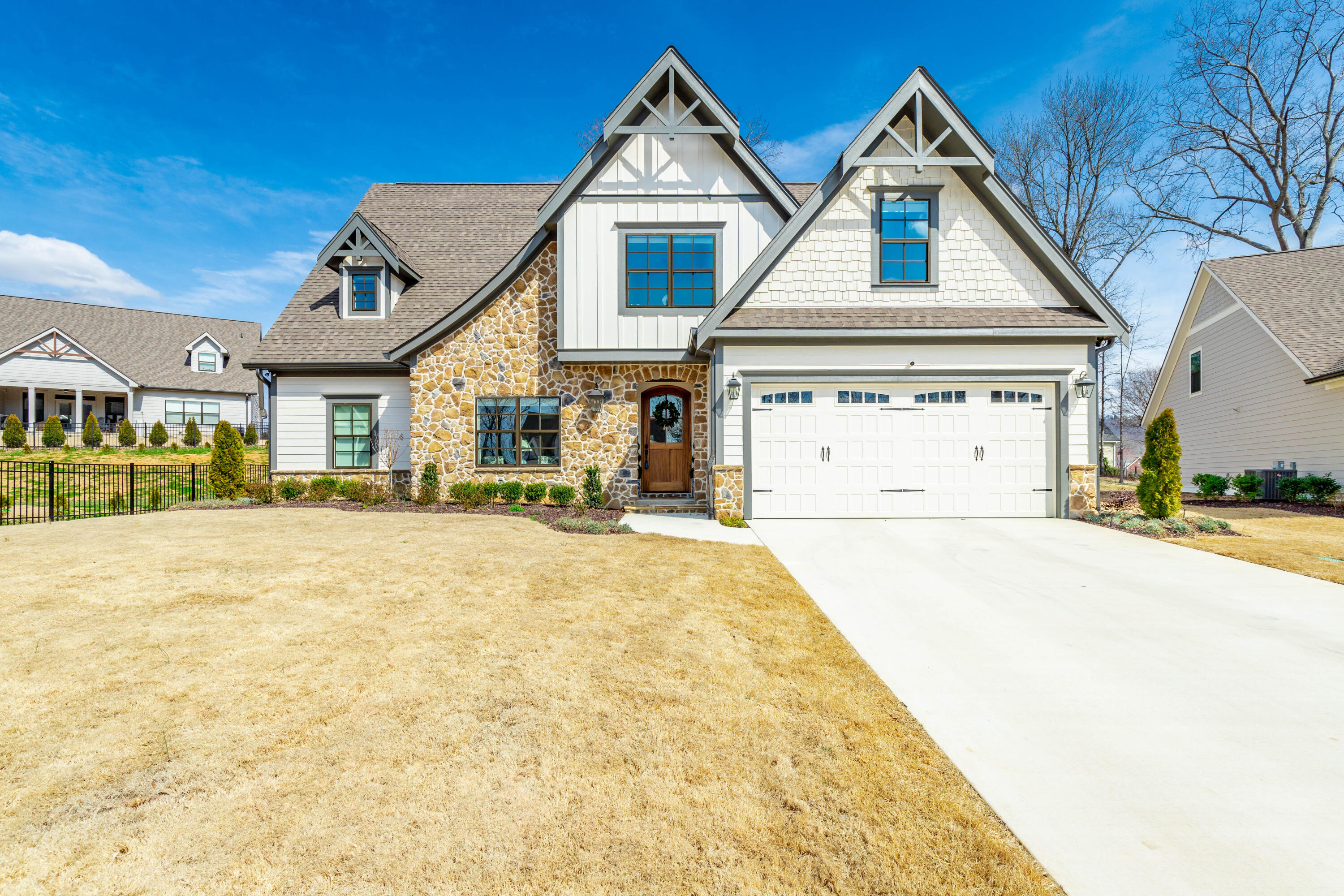 8198 Blackrock Drive, Ooltewah, Tennessee image 3