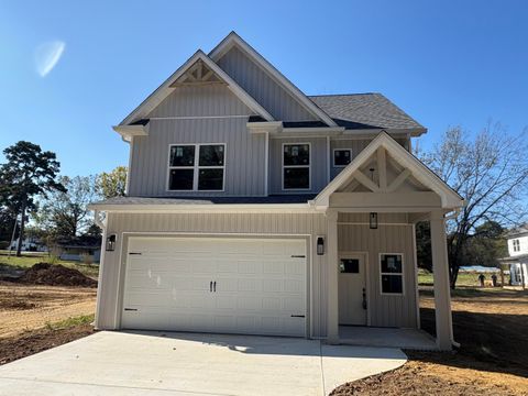 Photo of 7104 Old Cleveland Pike, Chattanooga, TN 37421 (MLS # 1521255)