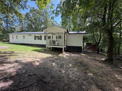Photo of 1004 Chestnut Ridge Road, Spring City, TN 37381 (MLS # 1540281)