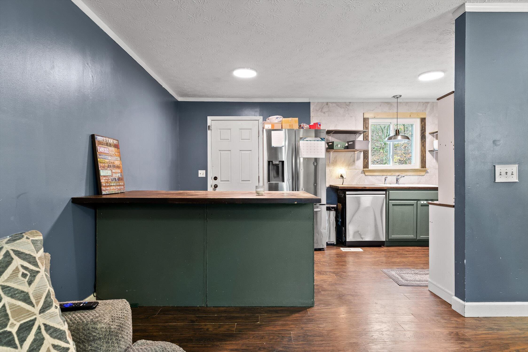 Etowah, Tennessee 37331, United States, 4 Bedrooms Bedrooms, ,2 BathroomsBathrooms,Residential,Active,248540