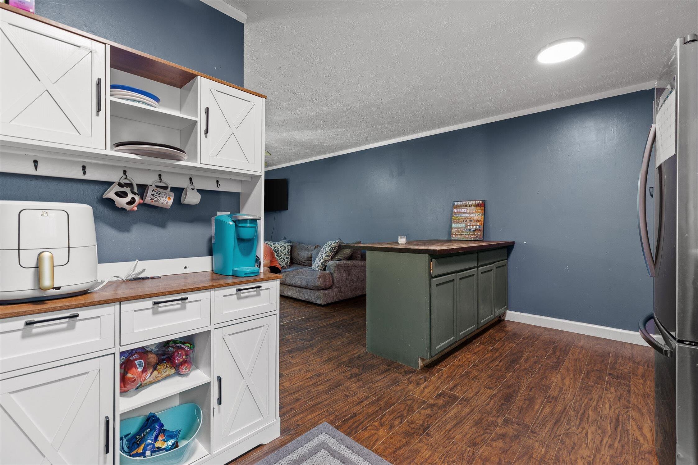 Etowah, Tennessee 37331, United States, 4 Bedrooms Bedrooms, ,2 BathroomsBathrooms,Residential,Active,248540