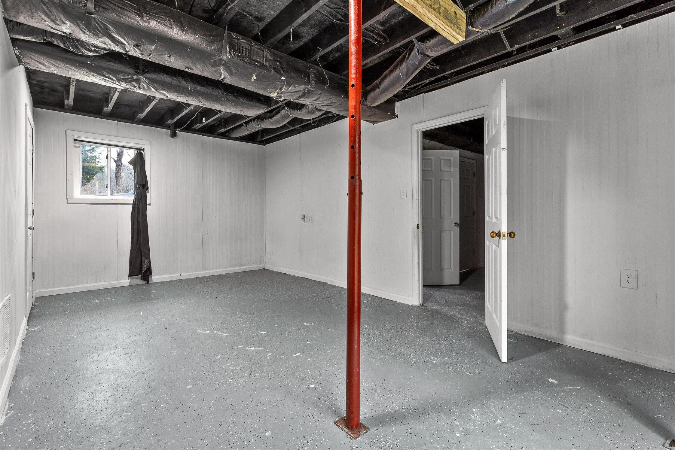 Etowah, Tennessee 37331, United States, 4 Bedrooms Bedrooms, ,2 BathroomsBathrooms,Residential,Active,248540