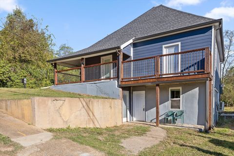 Tiny photo for 214 Houser Street, Chattanooga, TN 37405 (MLS # 1527064)