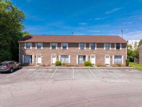 Photo of 900 Stratford Circle NW, Cleveland, TN 37312 (MLS # 1527971)