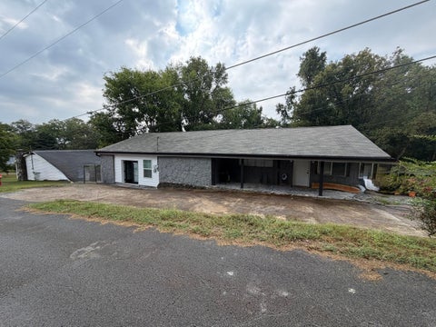 Multifamily For Sale - 161 Orchard Avenue<br/> Rossville, GA 30741