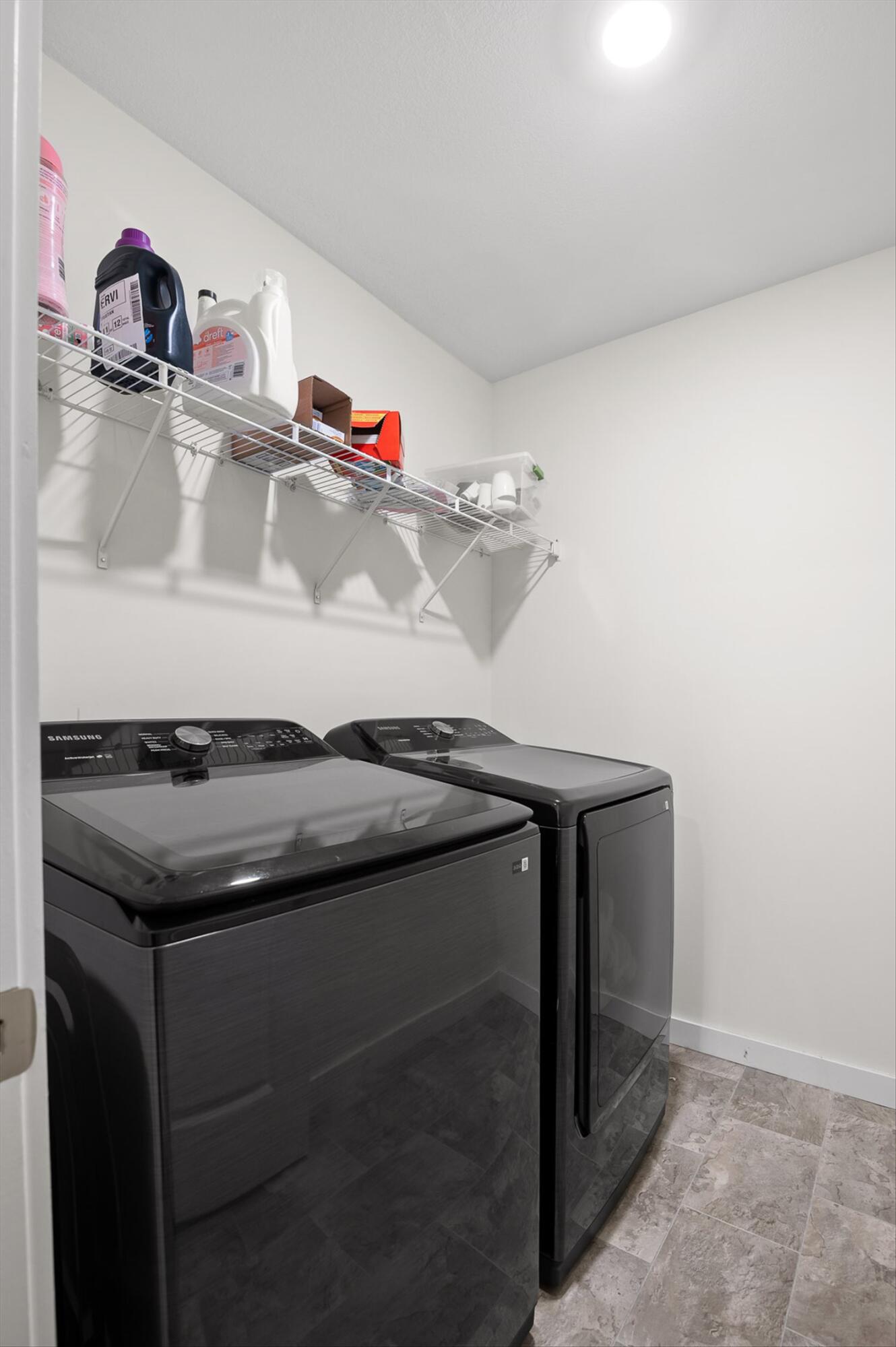 Hixson, Tennessee 37343, United States, 3 Bedrooms Bedrooms, ,3 BathroomsBathrooms,Residential,Active,173611