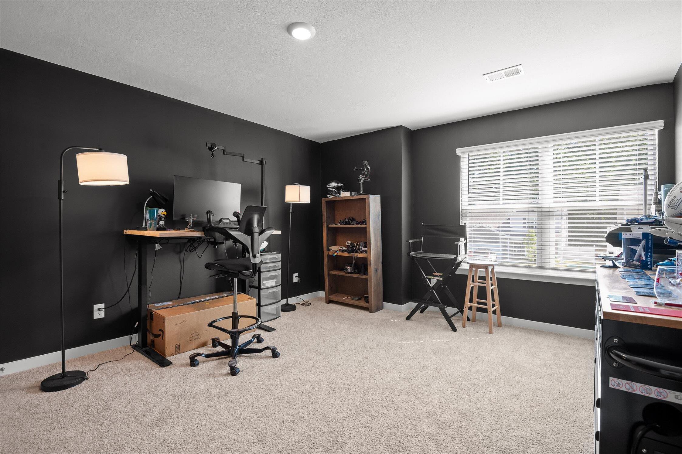 Hixson, Tennessee 37343, United States, 3 Bedrooms Bedrooms, ,3 BathroomsBathrooms,Residential,Active,173611