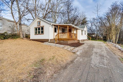 Photo of 934 Hulana Street, Rossville, GA 30741 (MLS # 1528058)