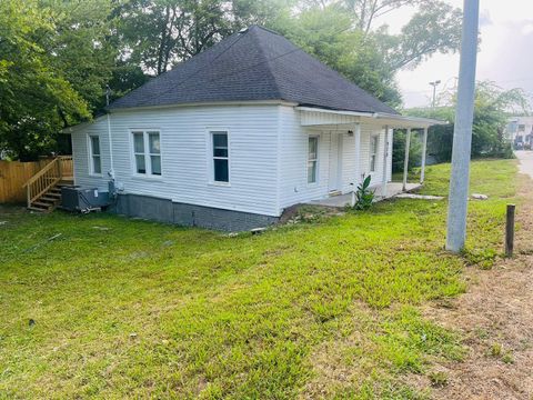 Photo of 970 Wildwood Avenue SE, Cleveland, TN 37311 (MLS # 1533140)