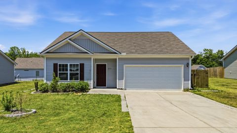 Photo of 277 Collington Circle, Dalton, GA 30721 (MLS # 1535219)