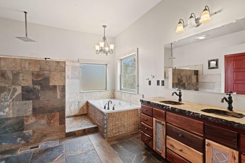 Tiny photo for 1014 Meroney Street, Chattanooga, TN 37405 (MLS # 1528960)