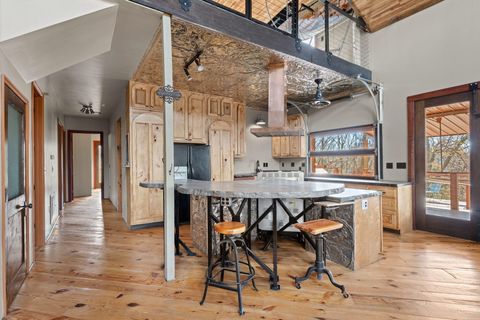 Tiny photo for 1014 Meroney Street, Chattanooga, TN 37405 (MLS # 1528960)