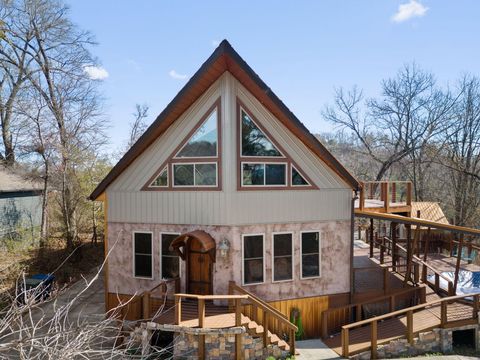 Tiny photo for 1014 Meroney Street, Chattanooga, TN 37405 (MLS # 1528960)