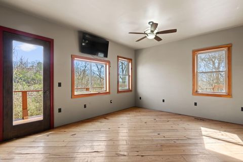 Tiny photo for 1014 Meroney Street, Chattanooga, TN 37405 (MLS # 1528960)