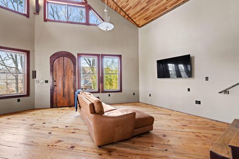 Tiny photo for 1014 Meroney Street, Chattanooga, TN 37405 (MLS # 1528960)