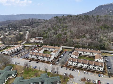 Tiny photo for 900 Mountain Creek Road, Chattanooga, TN 37405 (MLS # 1528860)