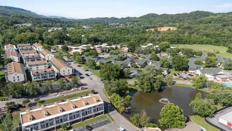 Tiny photo for 900 Mountain Creek Road, Chattanooga, TN 37405 (MLS # 1528860)