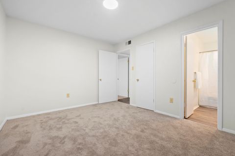 Tiny photo for 900 Mountain Creek Road, Chattanooga, TN 37405 (MLS # 1528860)