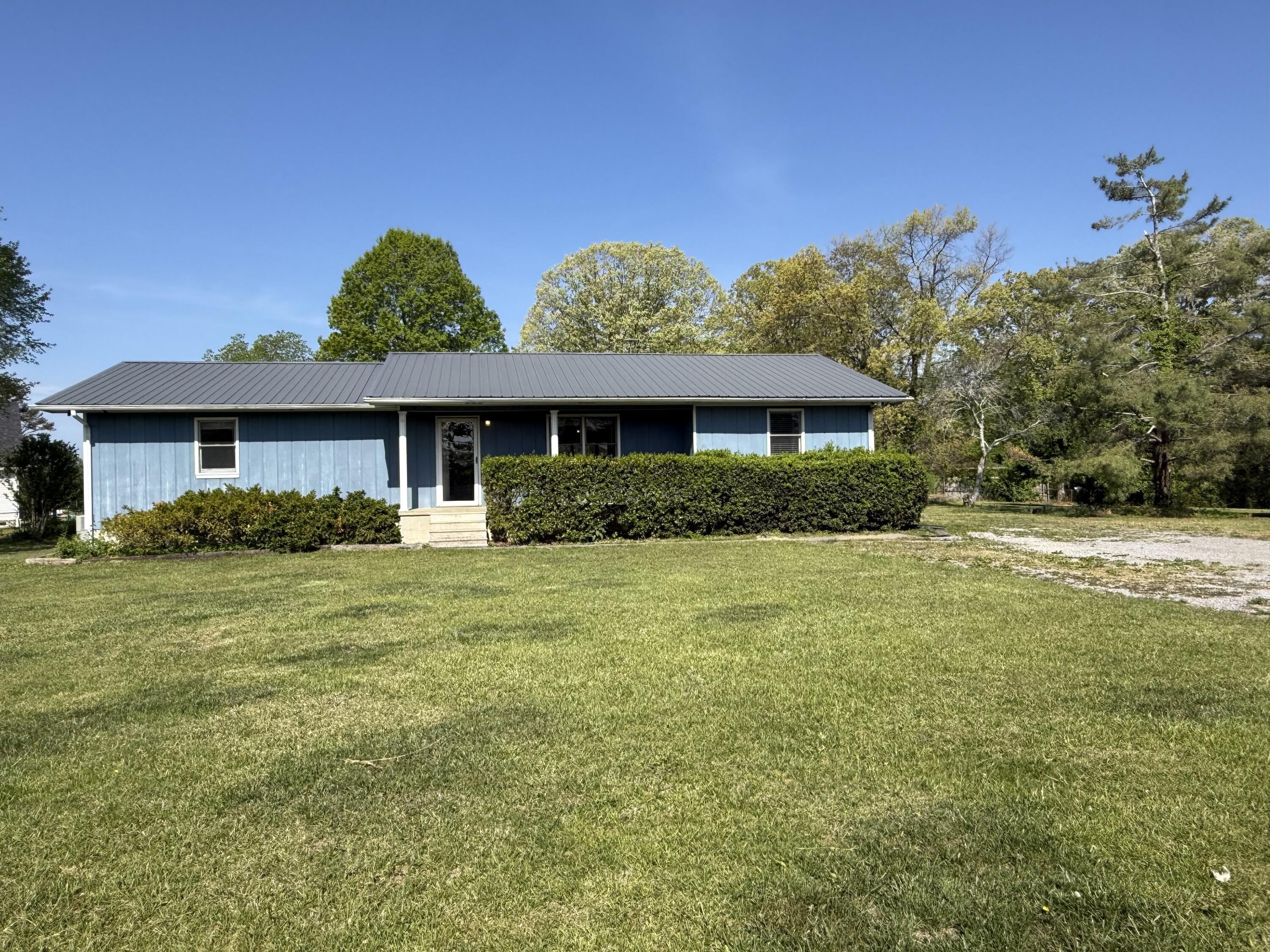 1717 Vandergriff Road