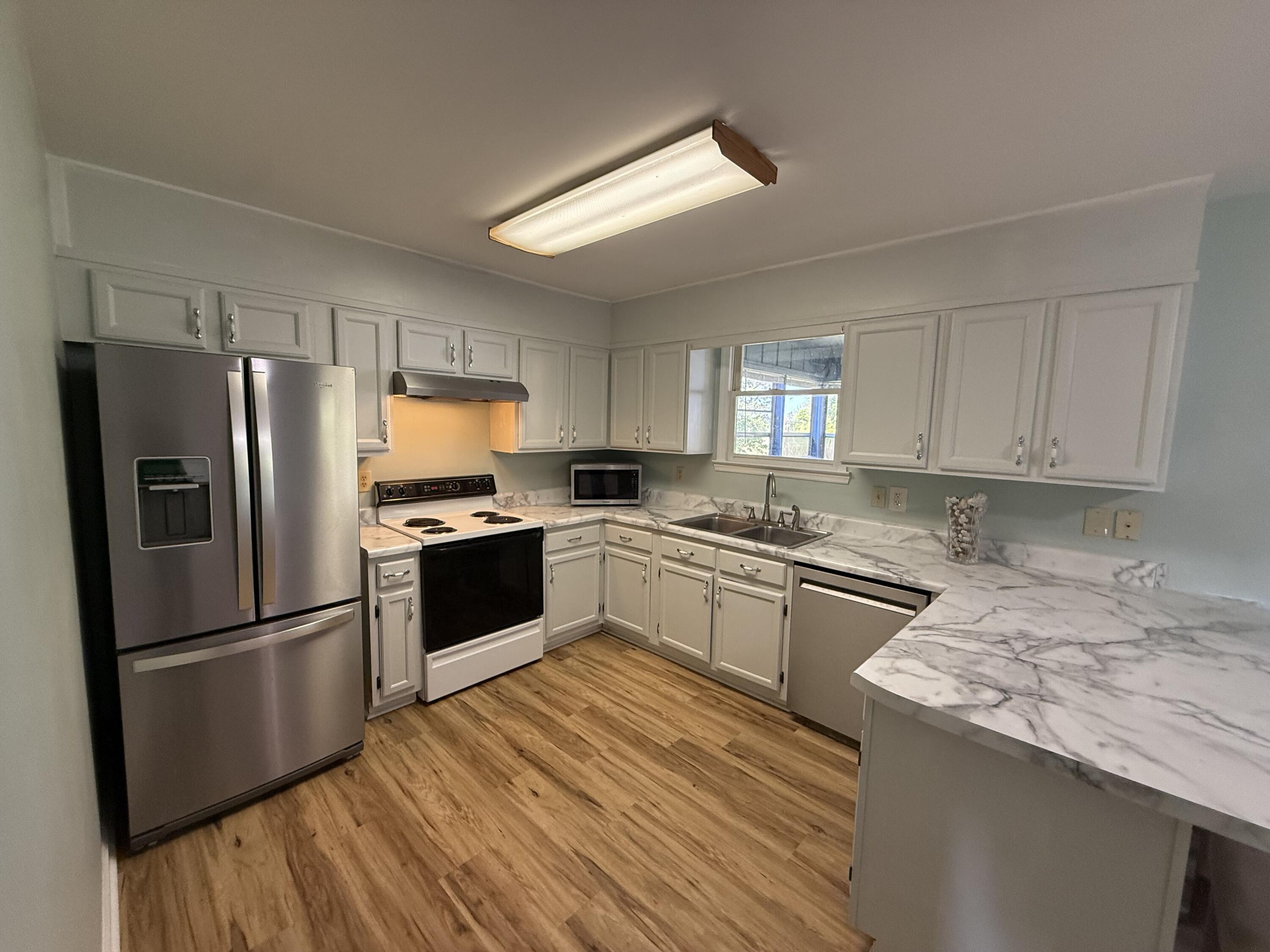 1717 Vandergriff Road