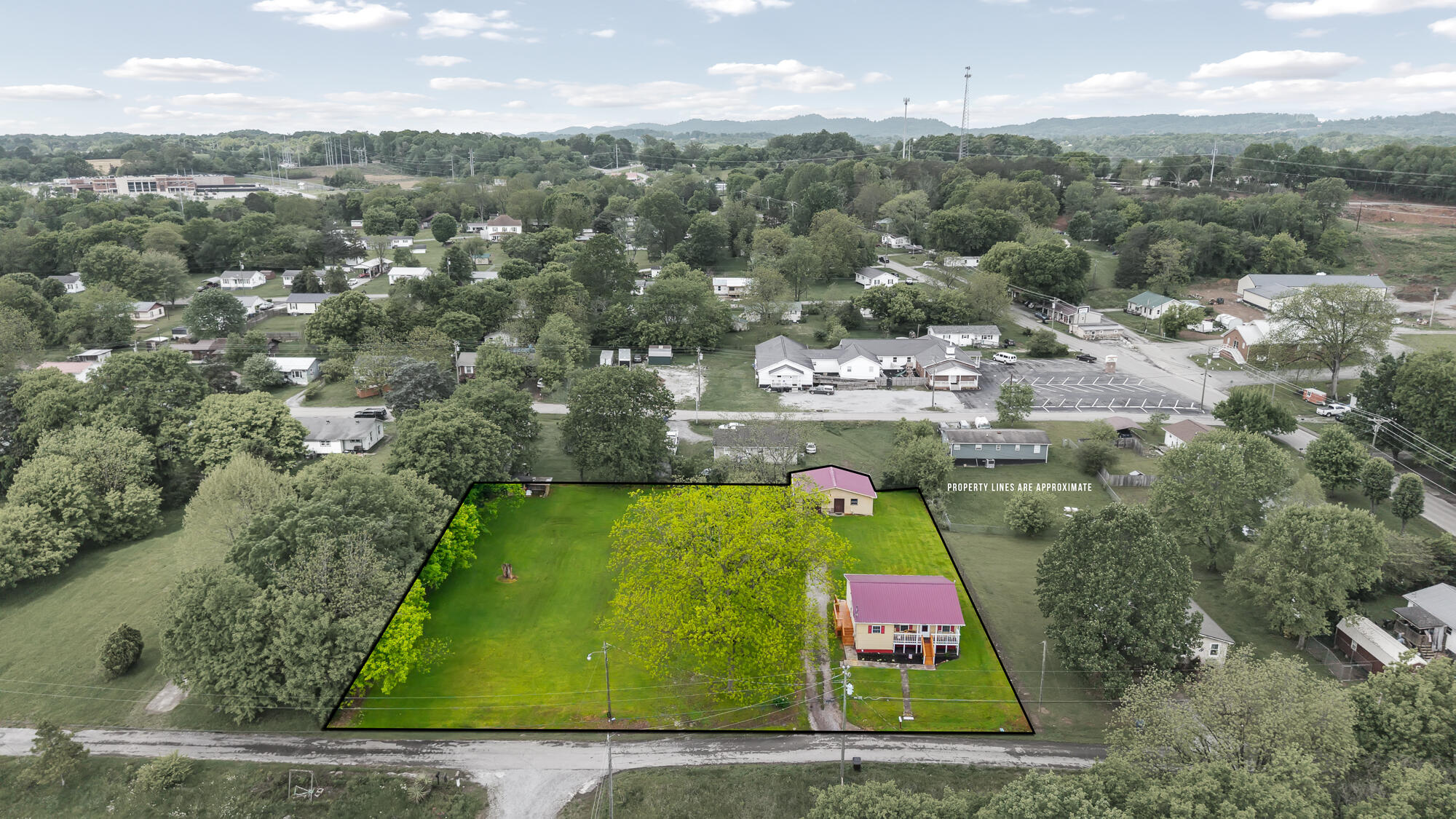 206 Marietta Street, Madisonville, Tennessee image 6