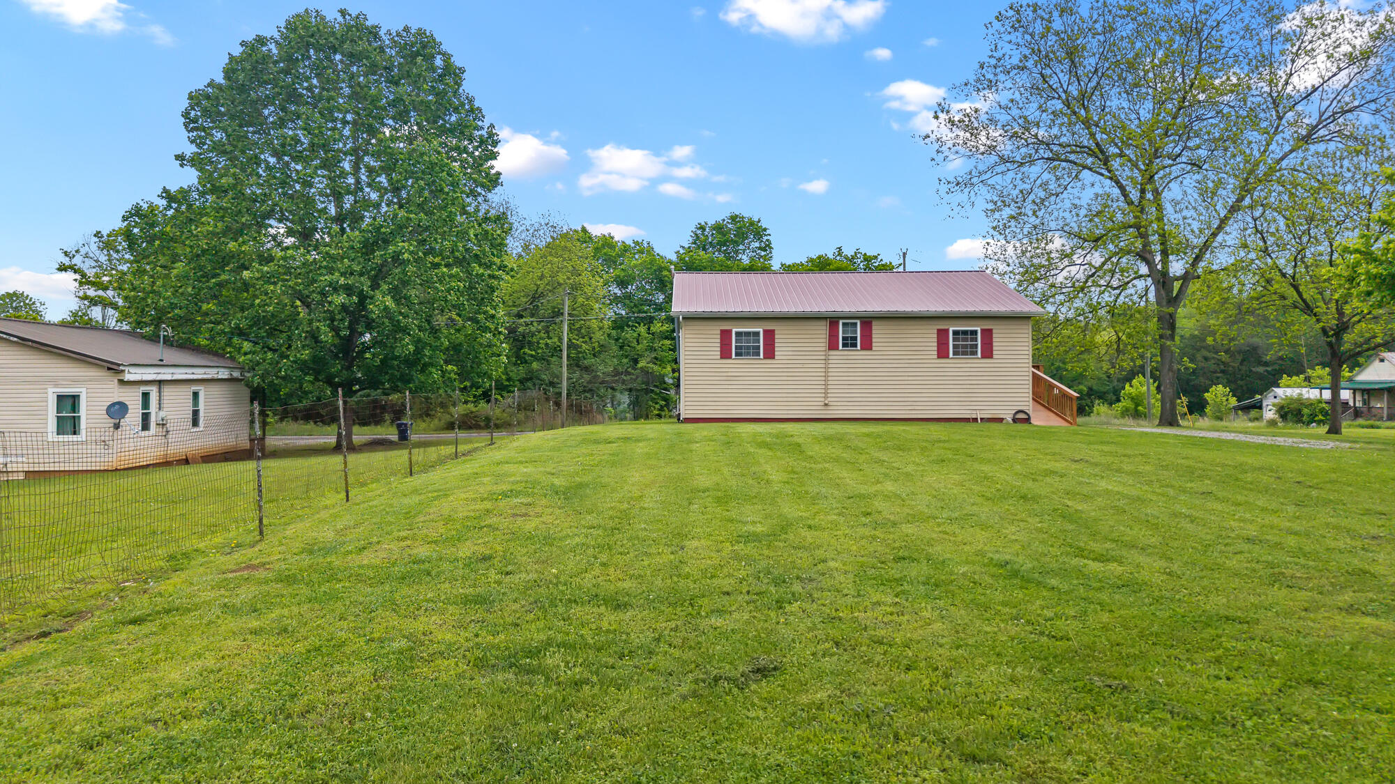 206 Marietta Street, Madisonville, Tennessee image 28