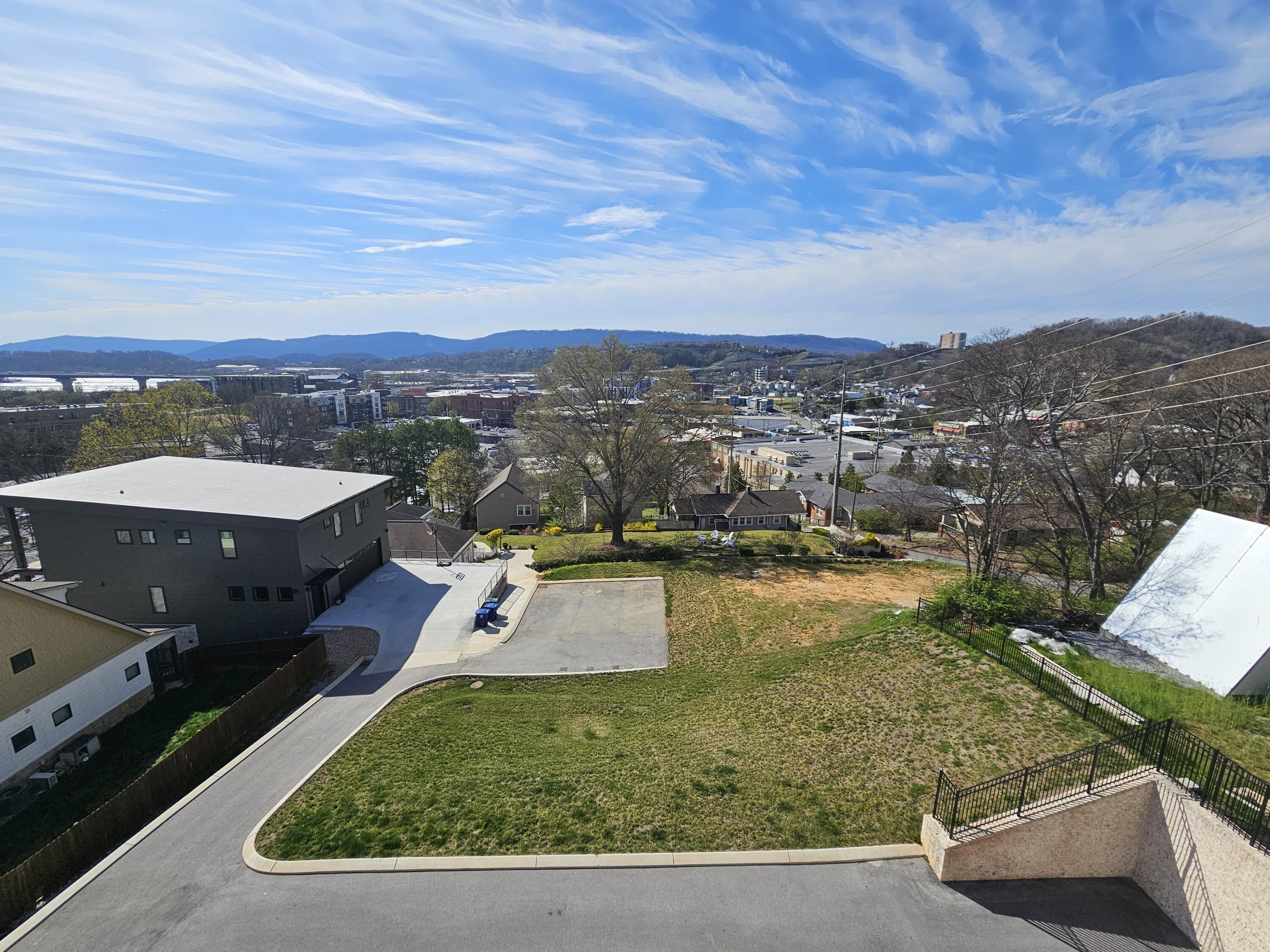 211 Forest Avenue, Chattanooga, Tennessee image 50