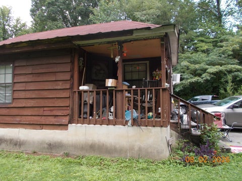 Photo of 307 Brumlow Hollow Road, Soddy Daisy, TN 37379 (MLS # 1540173)
