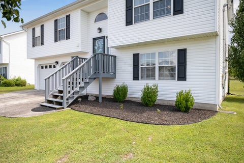 Photo of 34 Spring Place Drive, Fort Oglethorpe, GA 30742 (MLS # 1540911)