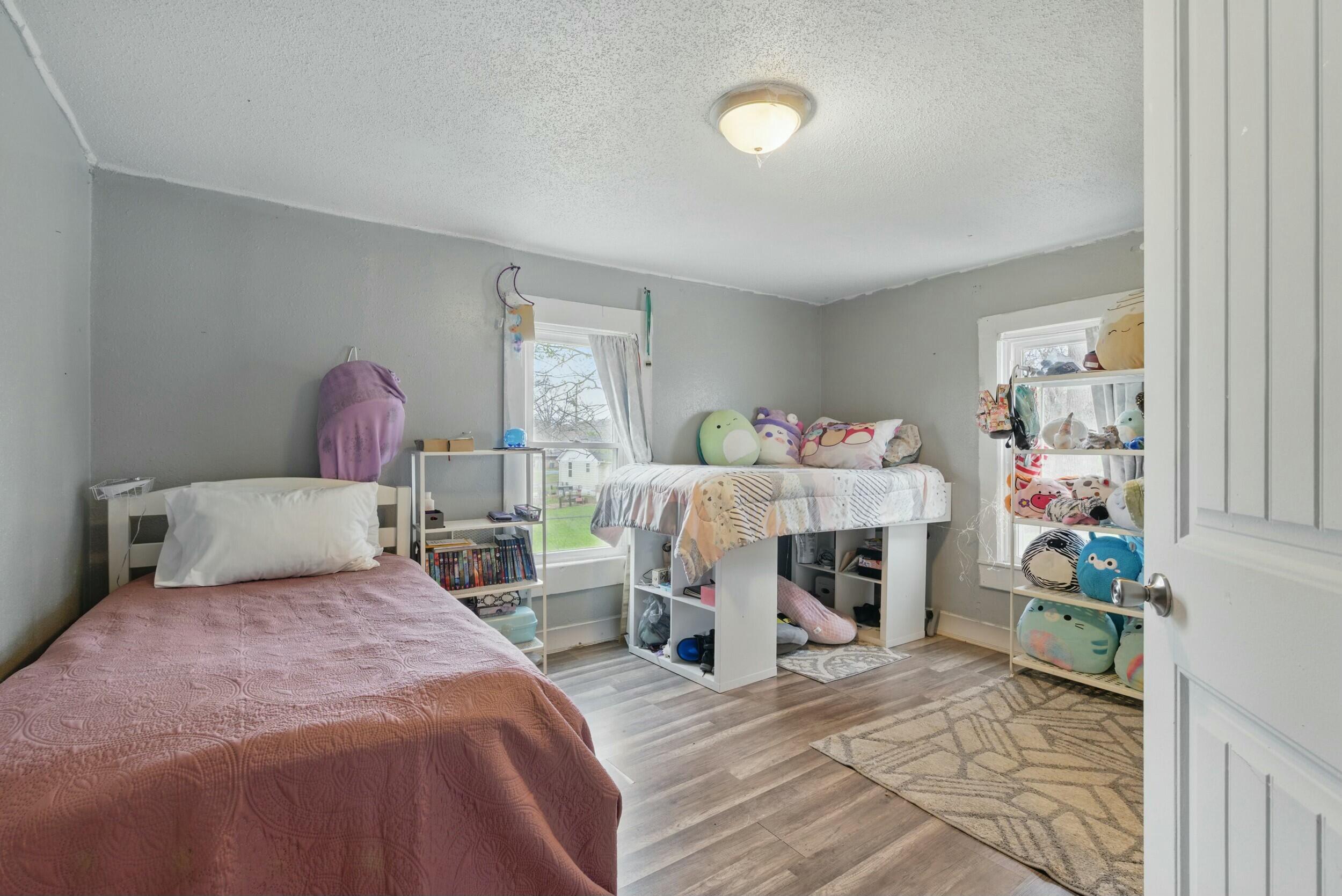 960 Berry Street, Cleveland, Tennessee image 13