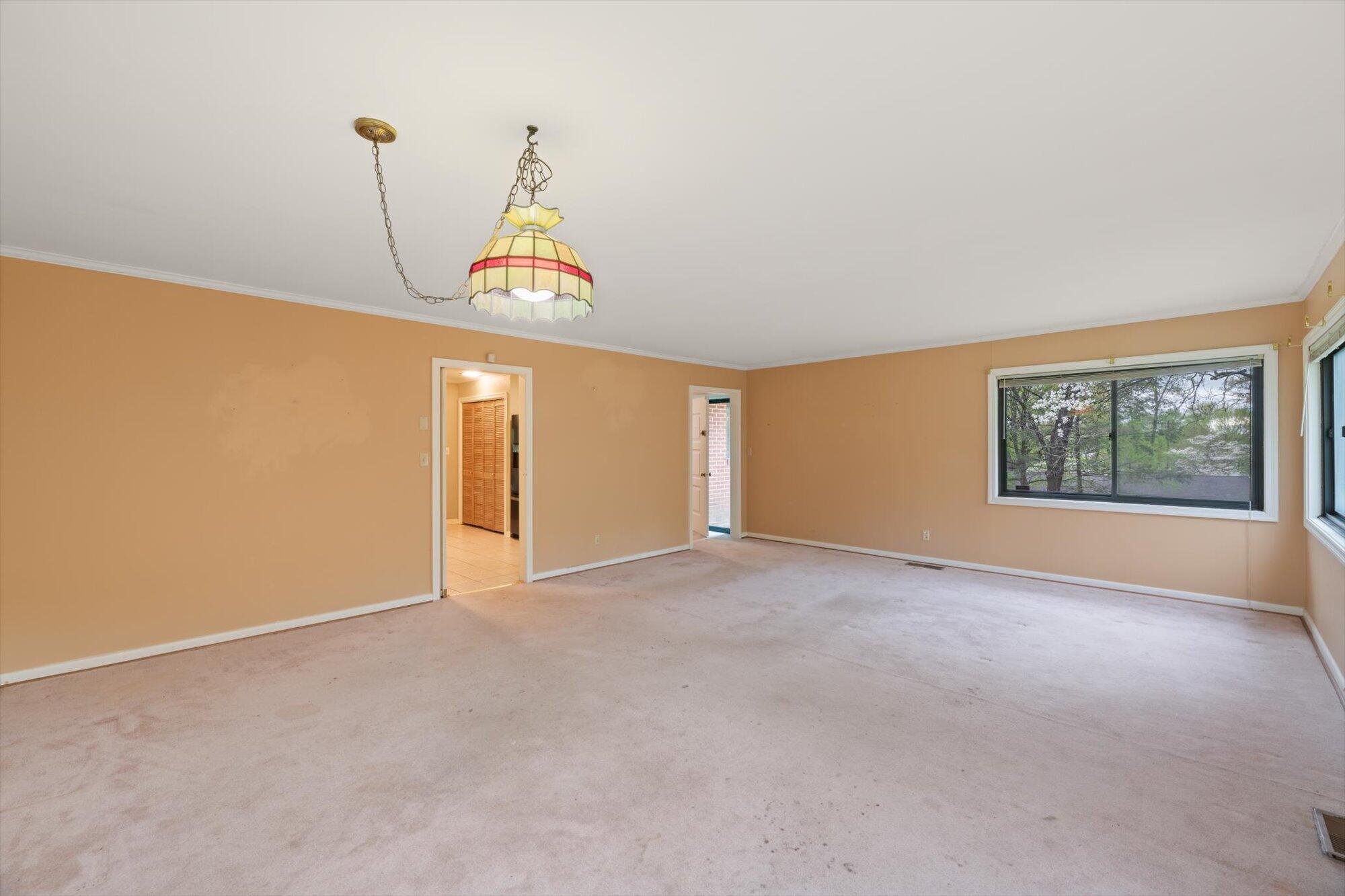 1801 Crestway Drive, Athens, Tennessee image 5
