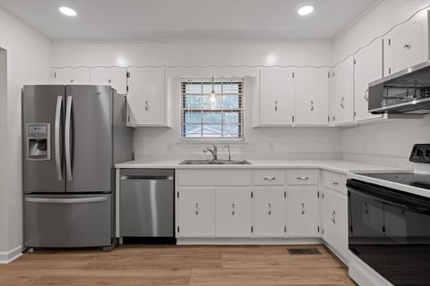 Tiny photo for 501 Lancaster Avenue, Chattanooga, TN 37415 (MLS # 1526759)