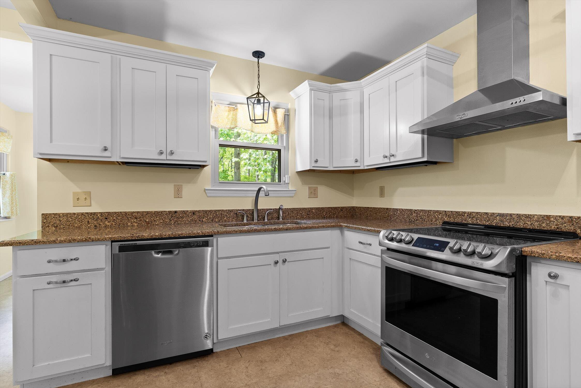 2661 Boston Branch Circle, Signal Mountain, Tennessee image 23