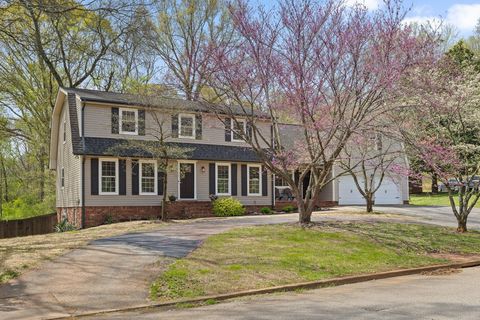 1614 Colonial Shores Drive Hixson TN 37343