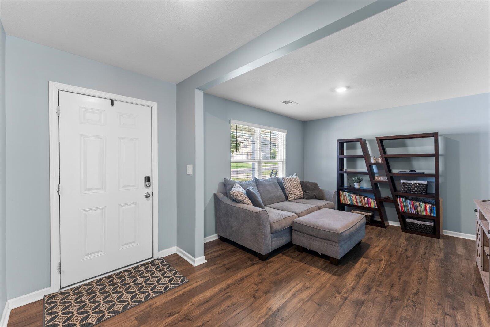 105 Dupitt Circle