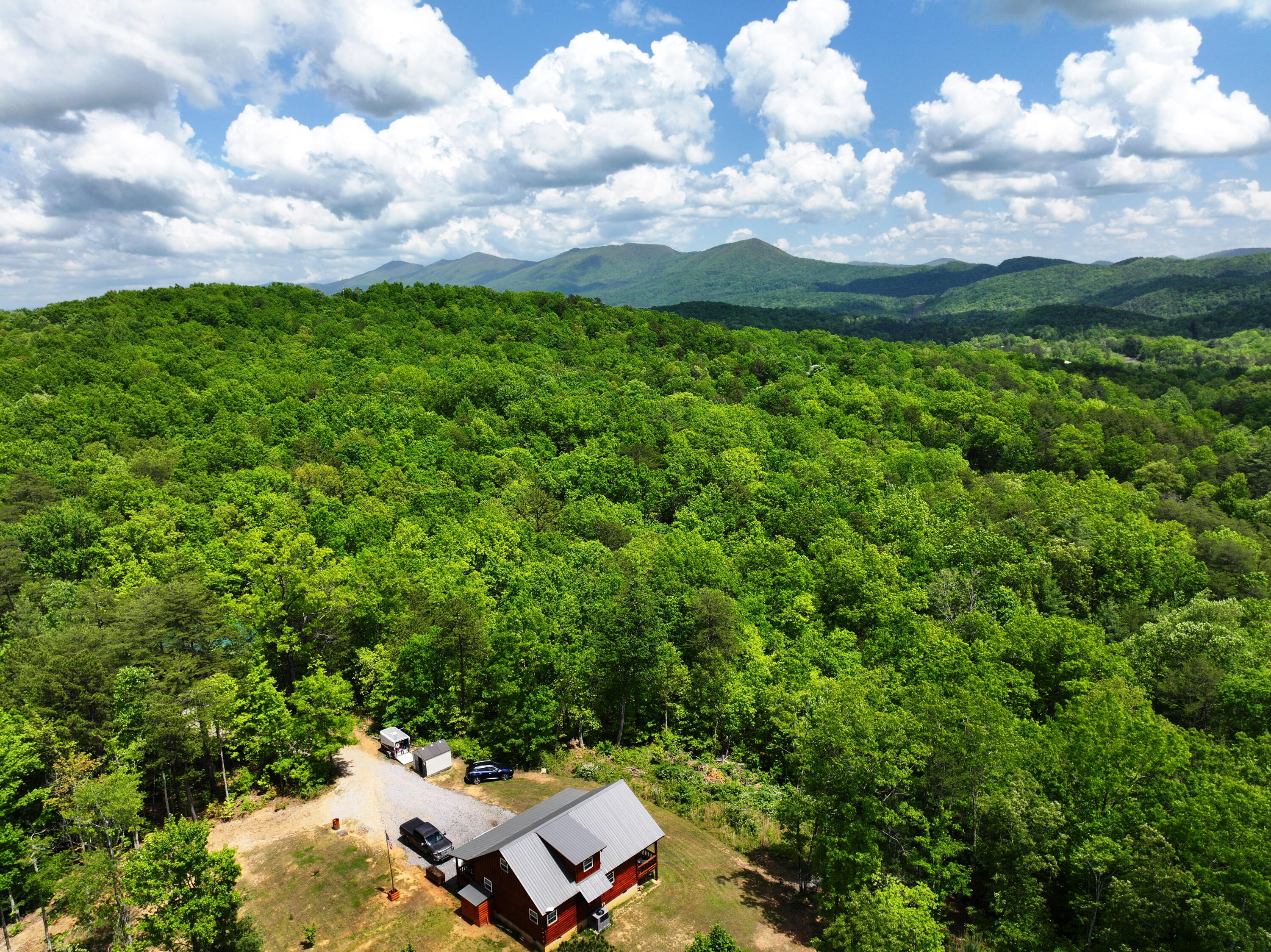 Ironsburg Road, Tellico Plains, Tennessee image 2