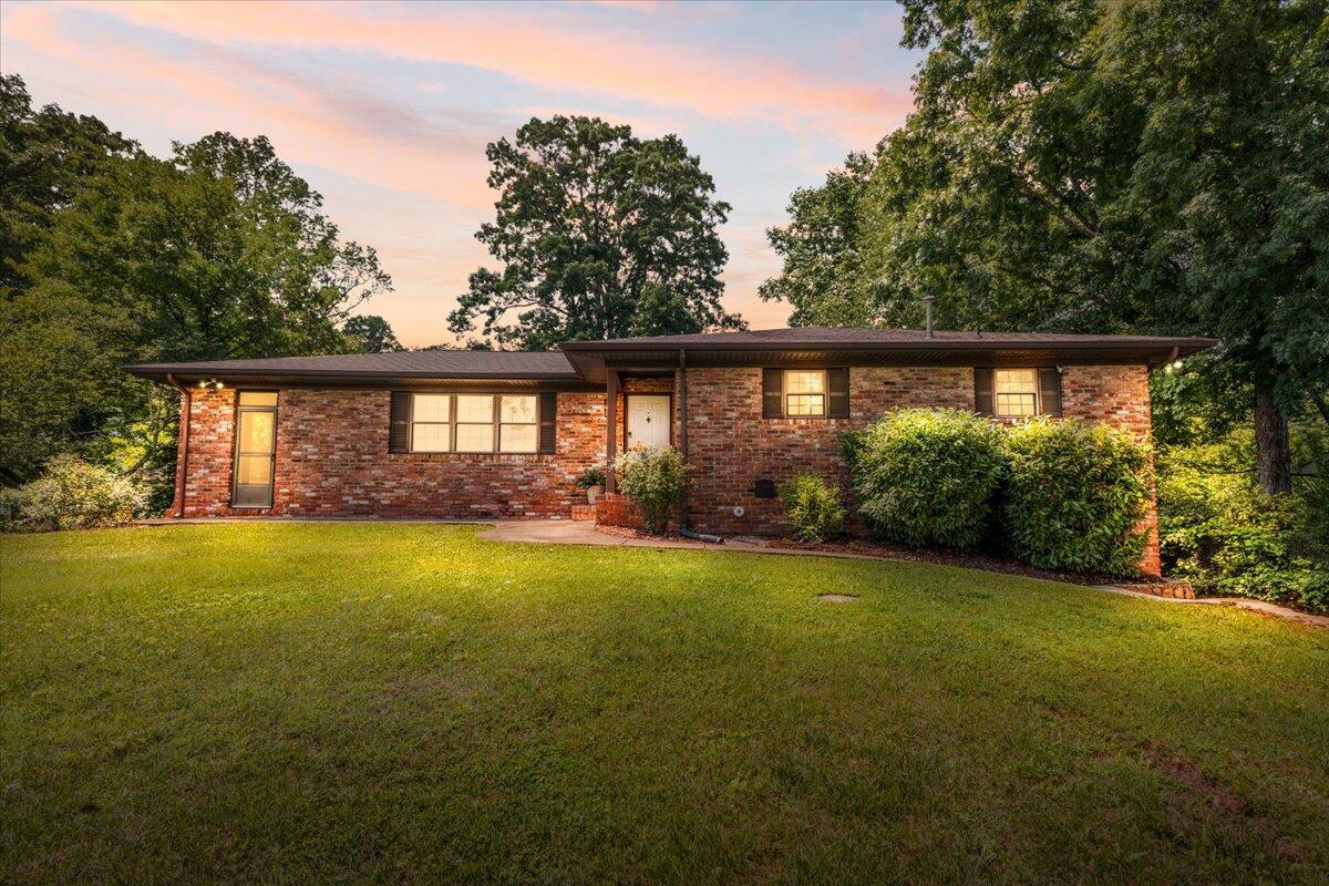 4515 Ravenwood Drive, Chattanooga, Tennessee image 1