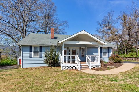 Tiny photo for 323 Walsh Road, Chattanooga, TN 37405 (MLS # 1530937)
