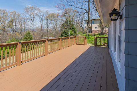 Tiny photo for 323 Walsh Road, Chattanooga, TN 37405 (MLS # 1530937)