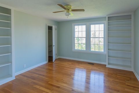 Tiny photo for 323 Walsh Road, Chattanooga, TN 37405 (MLS # 1530937)
