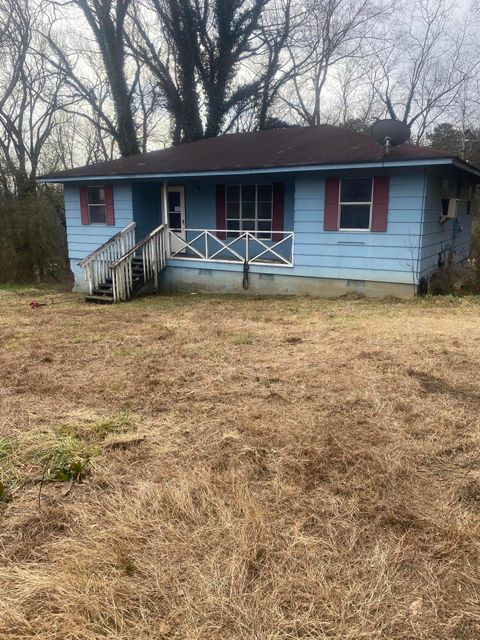 251 W Iowa Avenue Whitwell TN 37397