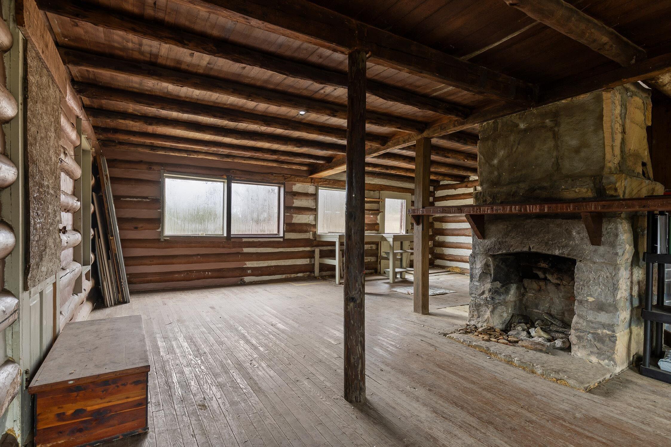 Gruetli Laager, Tennessee 37339, United States, 2 Bedrooms Bedrooms, ,1 BathroomBathrooms,Residential,Active,253964