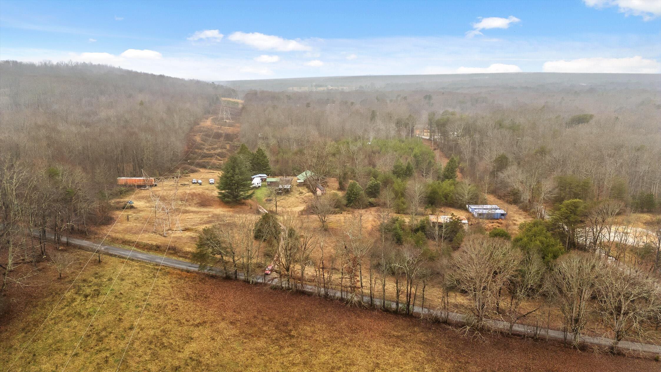 Gruetli Laager, Tennessee 37339, United States, 2 Bedrooms Bedrooms, ,1 BathroomBathrooms,Residential,Active,253964